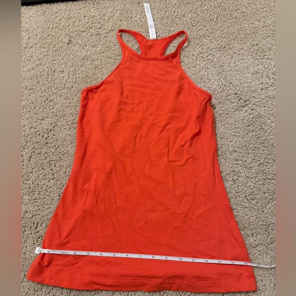 Lululemon tank top